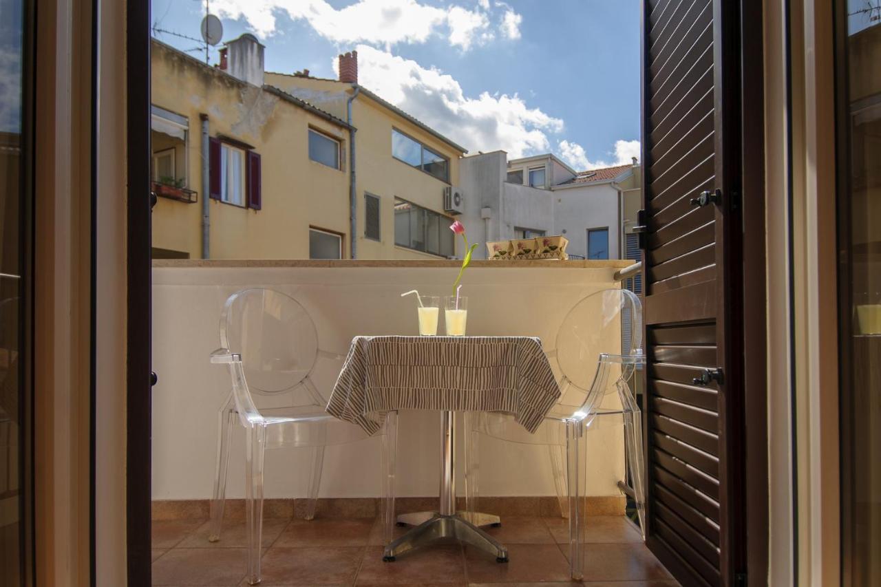 Julie City Centre Porec Apartment Екстер'єр фото
